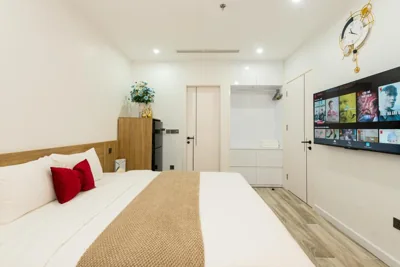 Standard Studio — Myrcella Urban Apartment